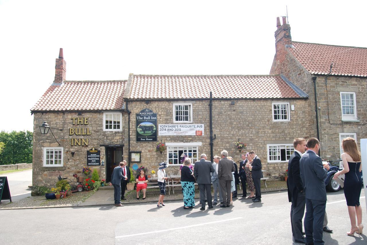 The Bull Inn West Tanfield Ripon Eksteriør billede