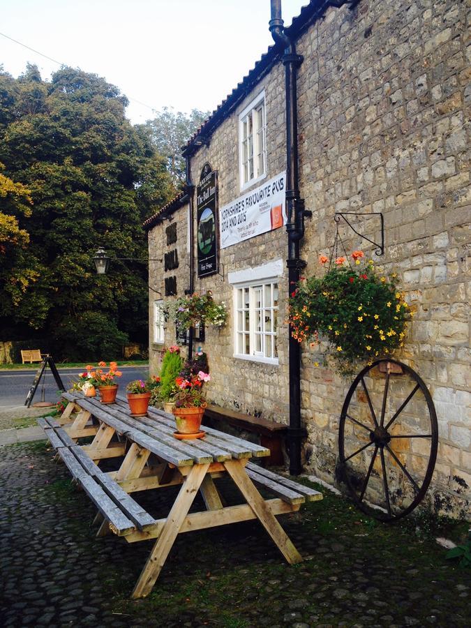 The Bull Inn West Tanfield Ripon Eksteriør billede